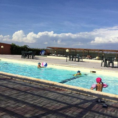 Residence Il Tombolo Principina a Mare Εξωτερικό φωτογραφία